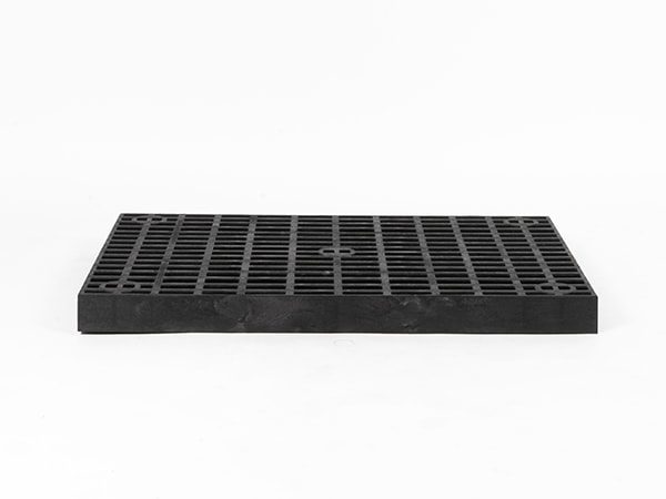 front view of plastic 36x24 Grid Top